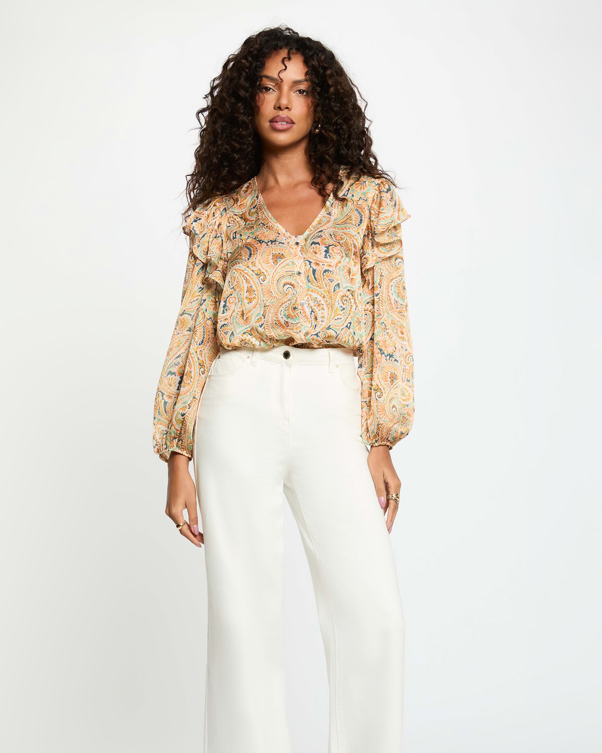 Morgan - Camisa de mujer entallada escote pico.