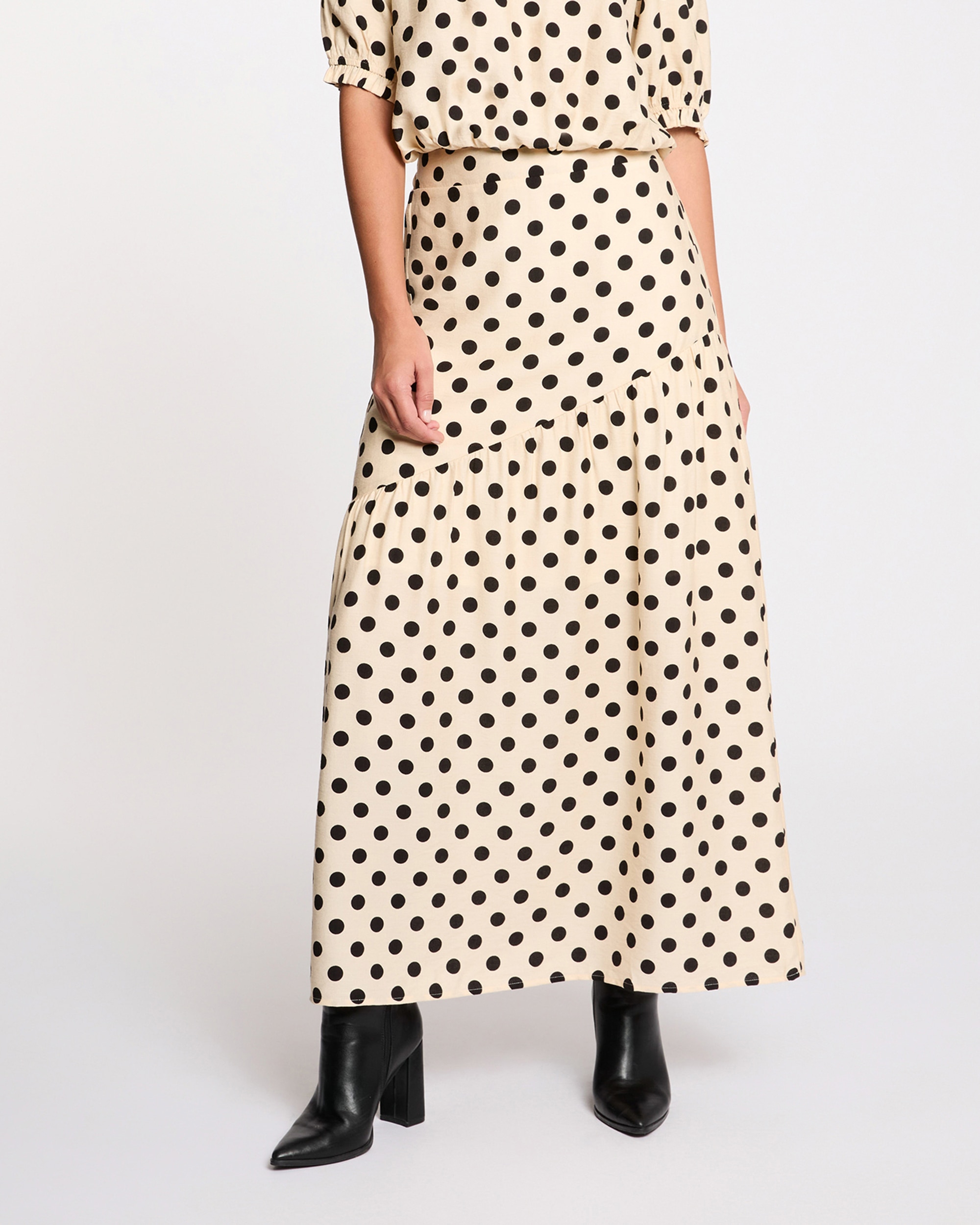 Morgan - Falda larga con estampado de lunares.