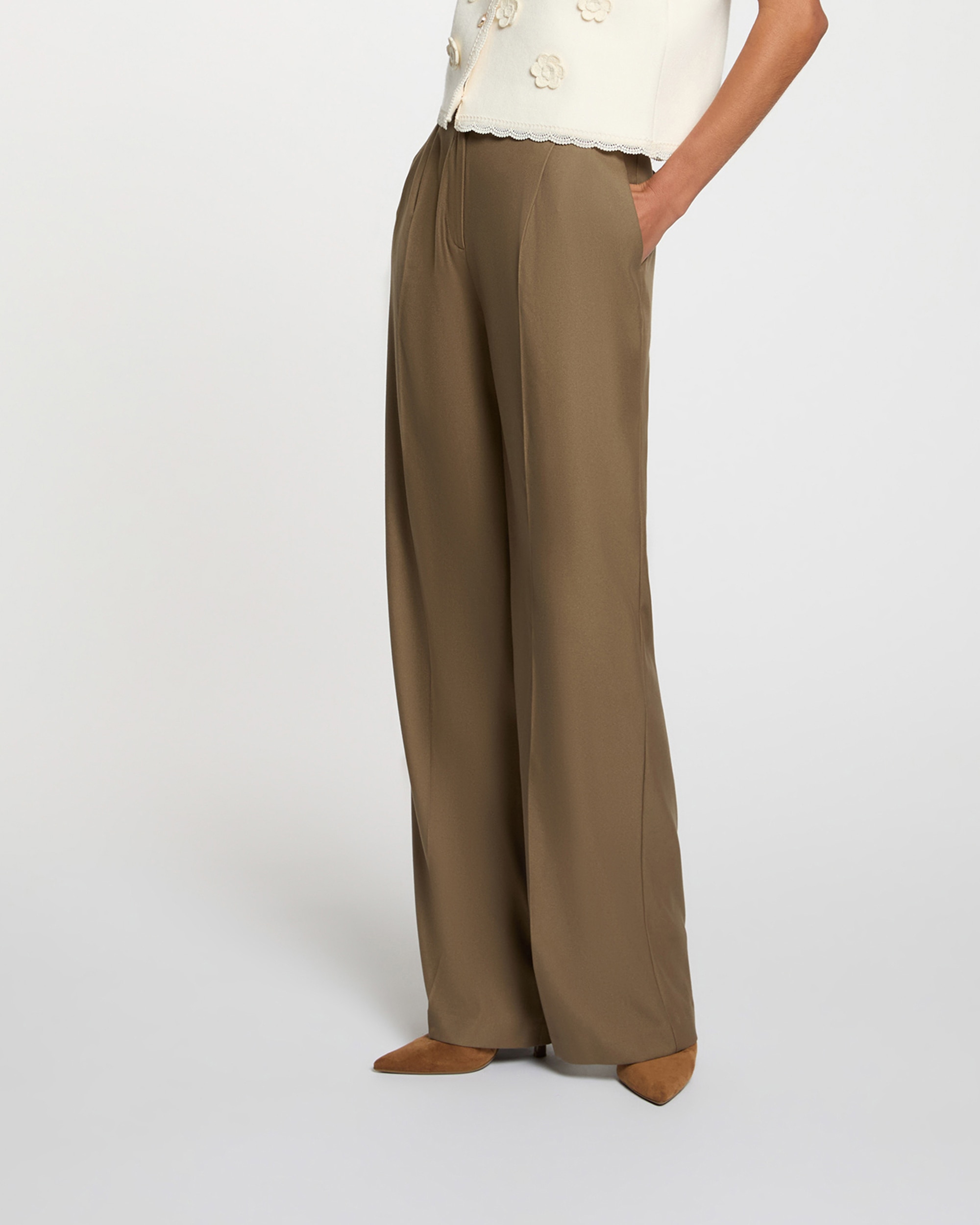 Morgan - Pantalón de mujer ancho con pliegues.