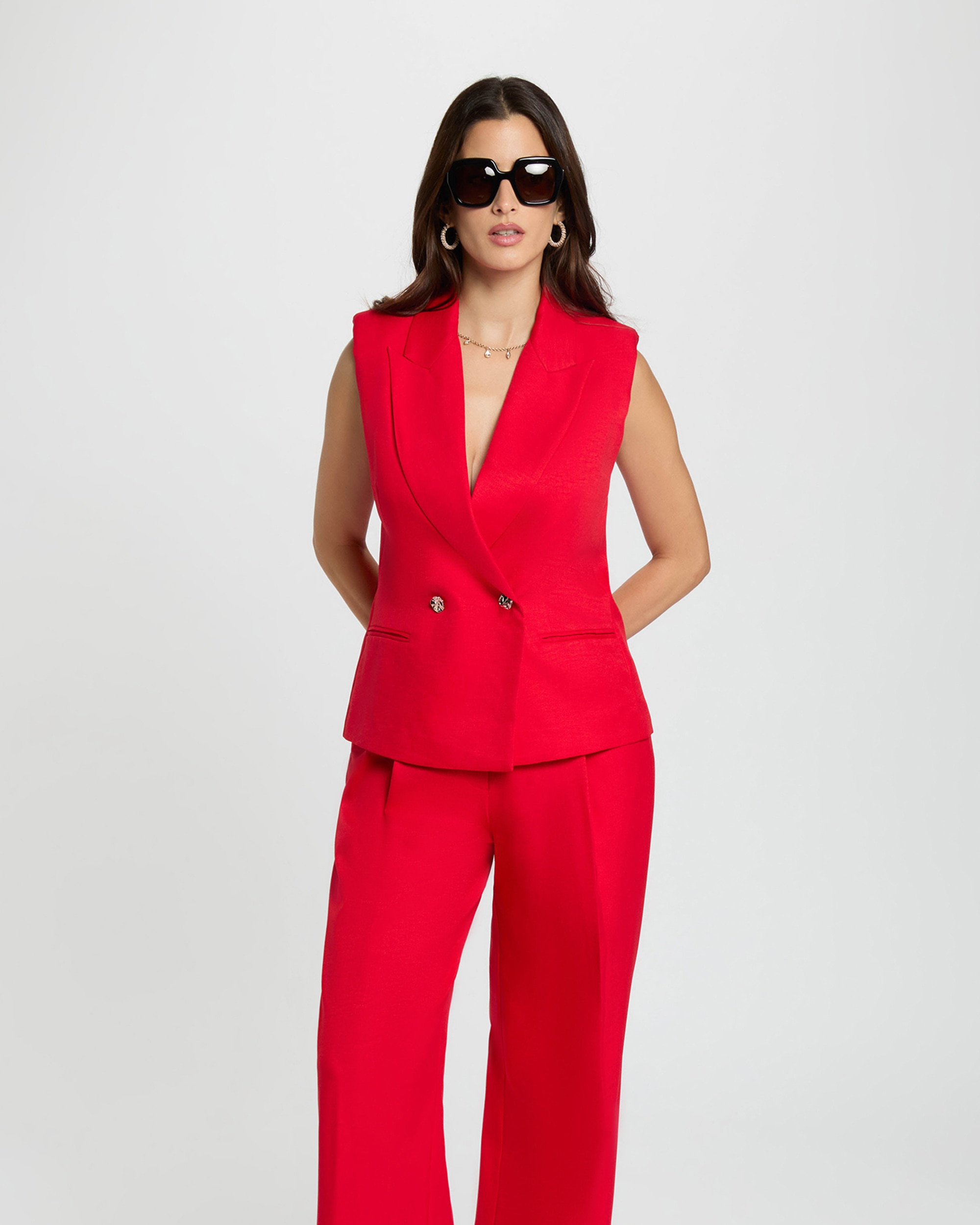 Morgan - Chaqueta de mujer ajustada sin mangas.