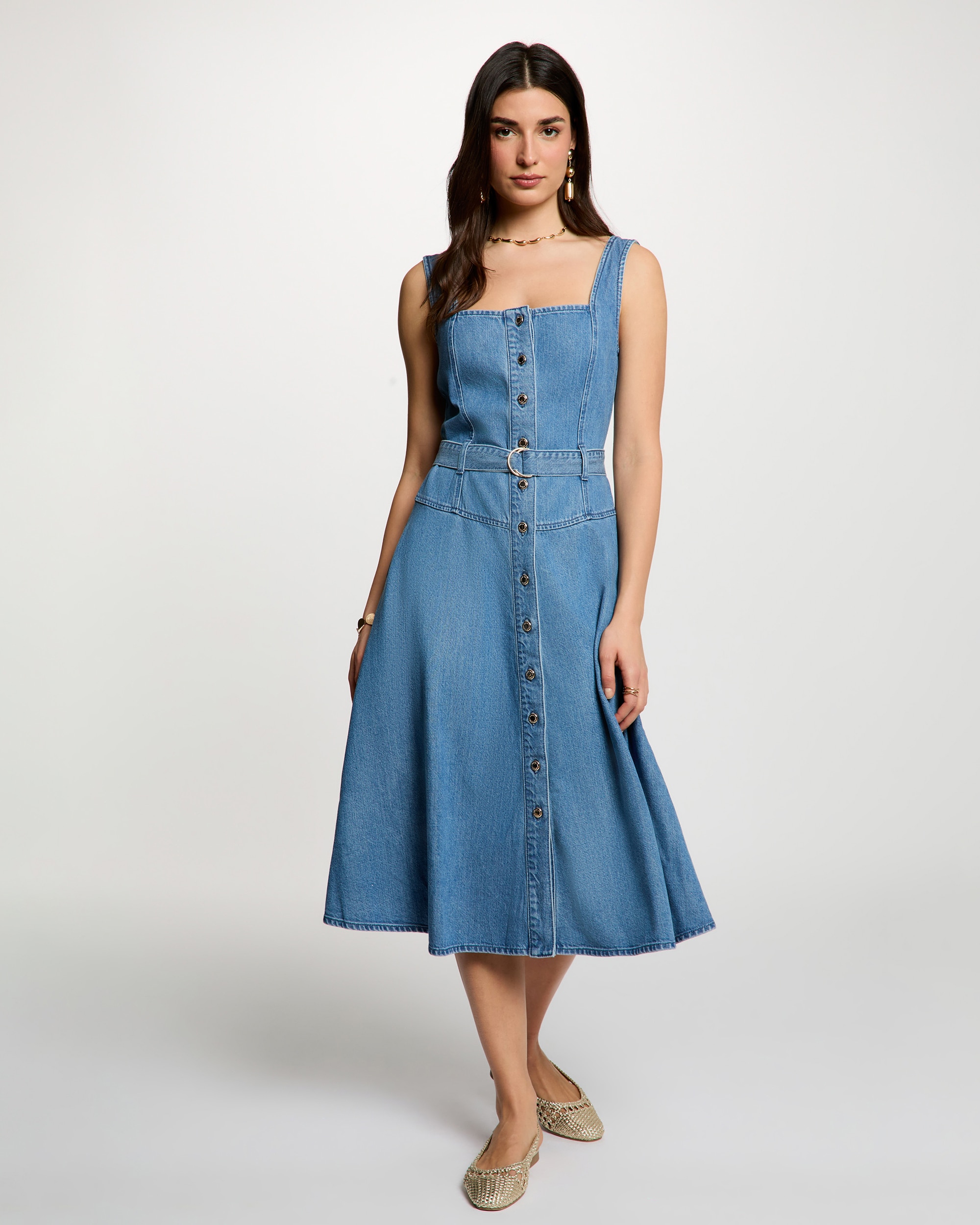 Morgan - Vestido midi en denim con escote barco.
