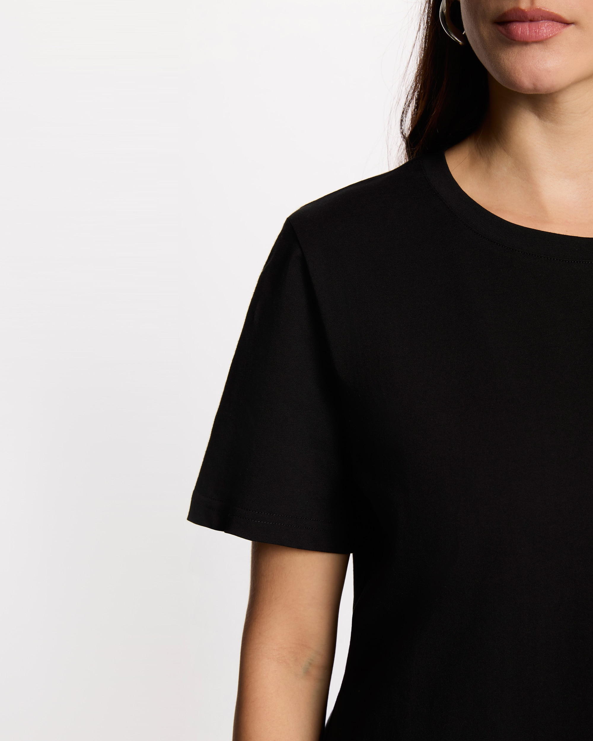 Camiseta de mujer bordada cuello redondo - Morgan - Negro Negro-5