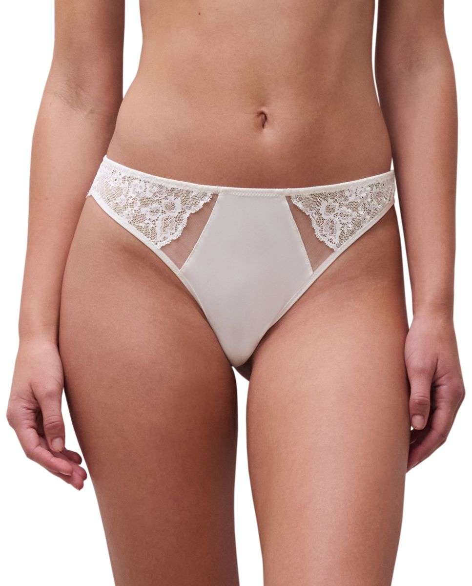 Chantelle - Tanga con encaje floral y tul línea crush.