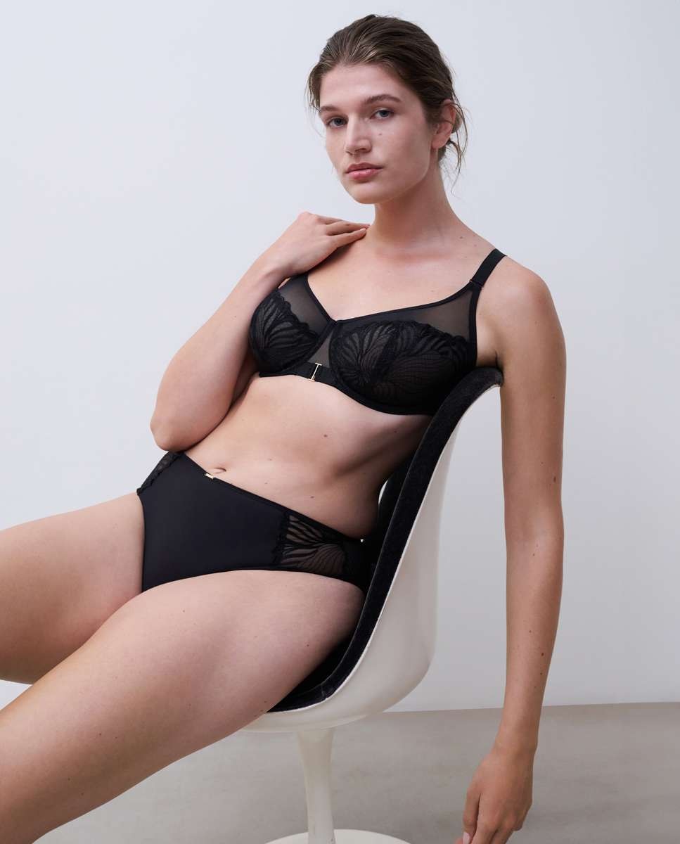 Braga de mujer clásica con encaje floral y transparencias línea legend - Chantelle - Negro Negro-3