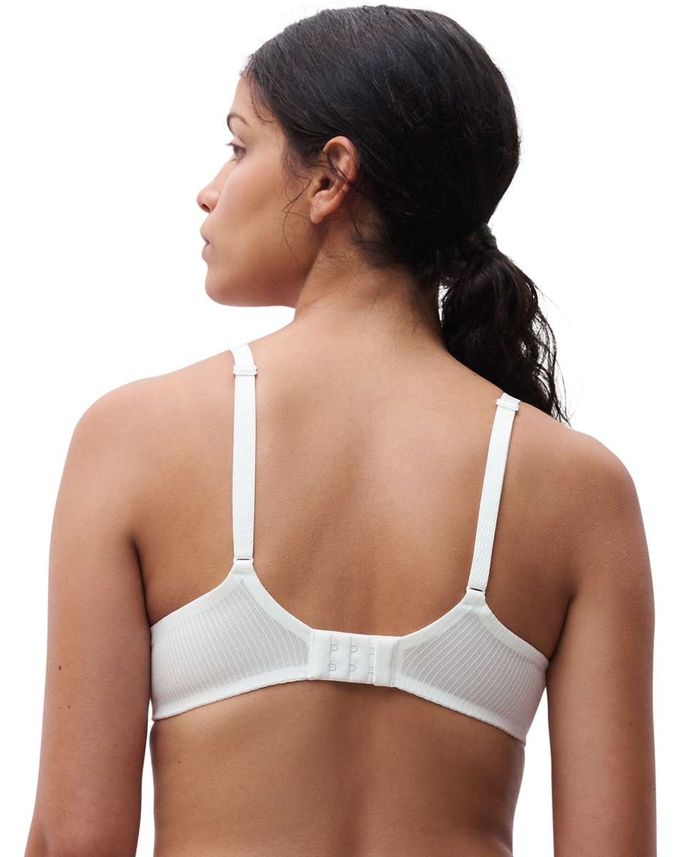 Sujetador con relleno y efecto realce con encaje floral y transparencias línea Legend - Chantelle - Crudo Crudo-2