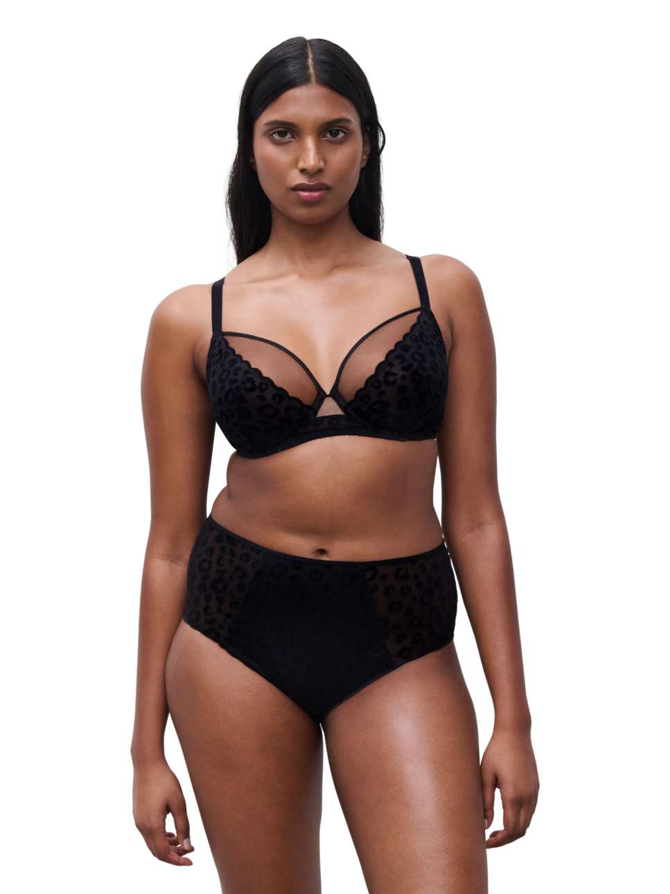 Sujetador con aro cubriente con animal print de terciopelo de la línea Girls - Chantelle - Negro Negro-3