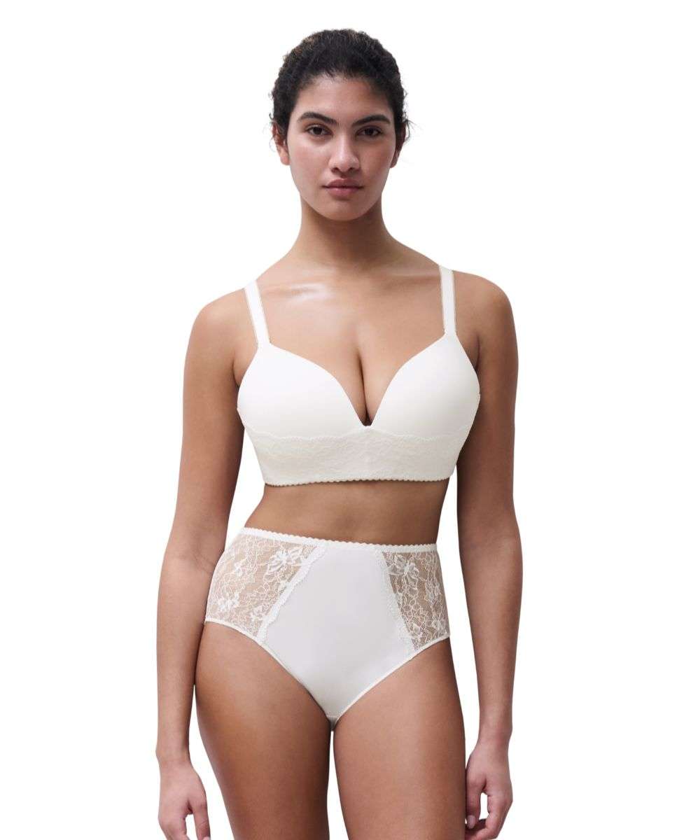 Sujetador sin aros de mujer con encaje floral suave con un diseño moderno y cómodo de la línea kiss - Chantelle - Crudo Crudo-3