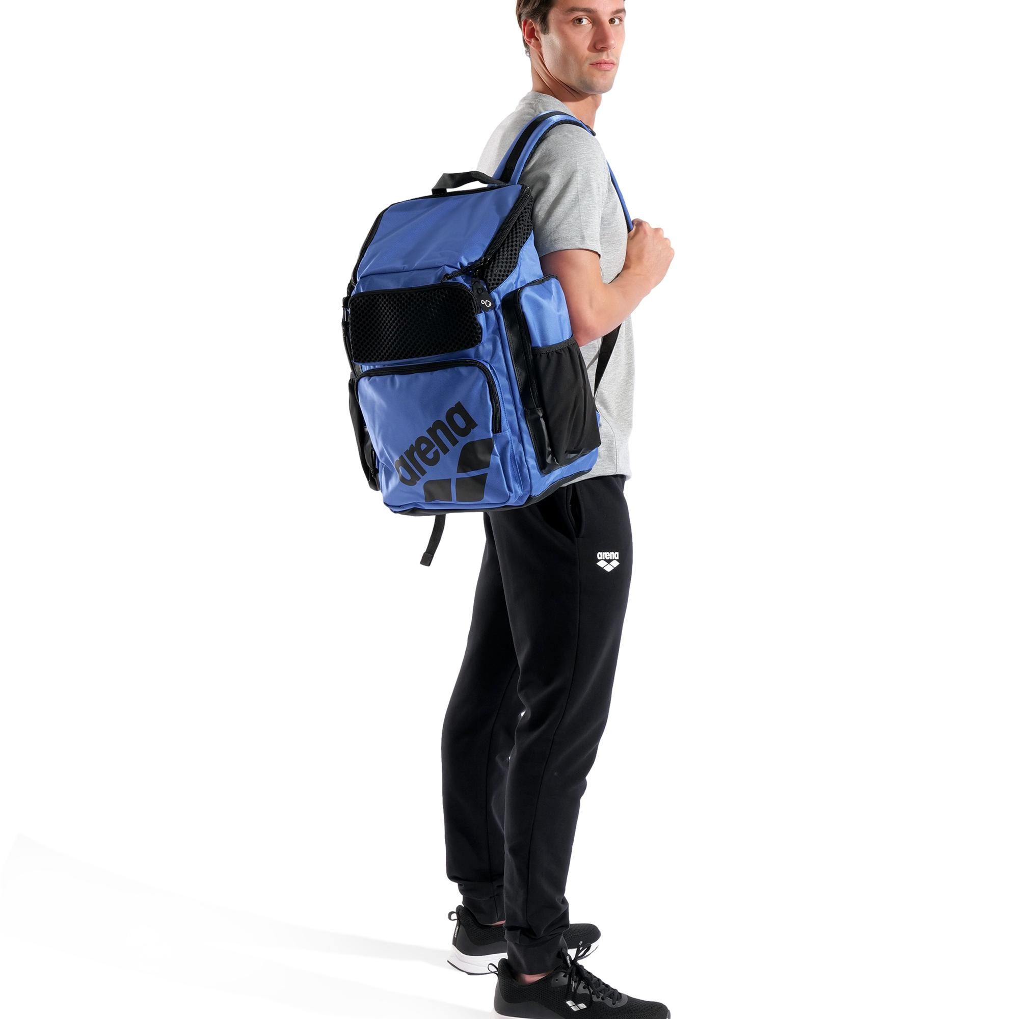Arena - Mochila para deporte y natación One Go 45L Arena.