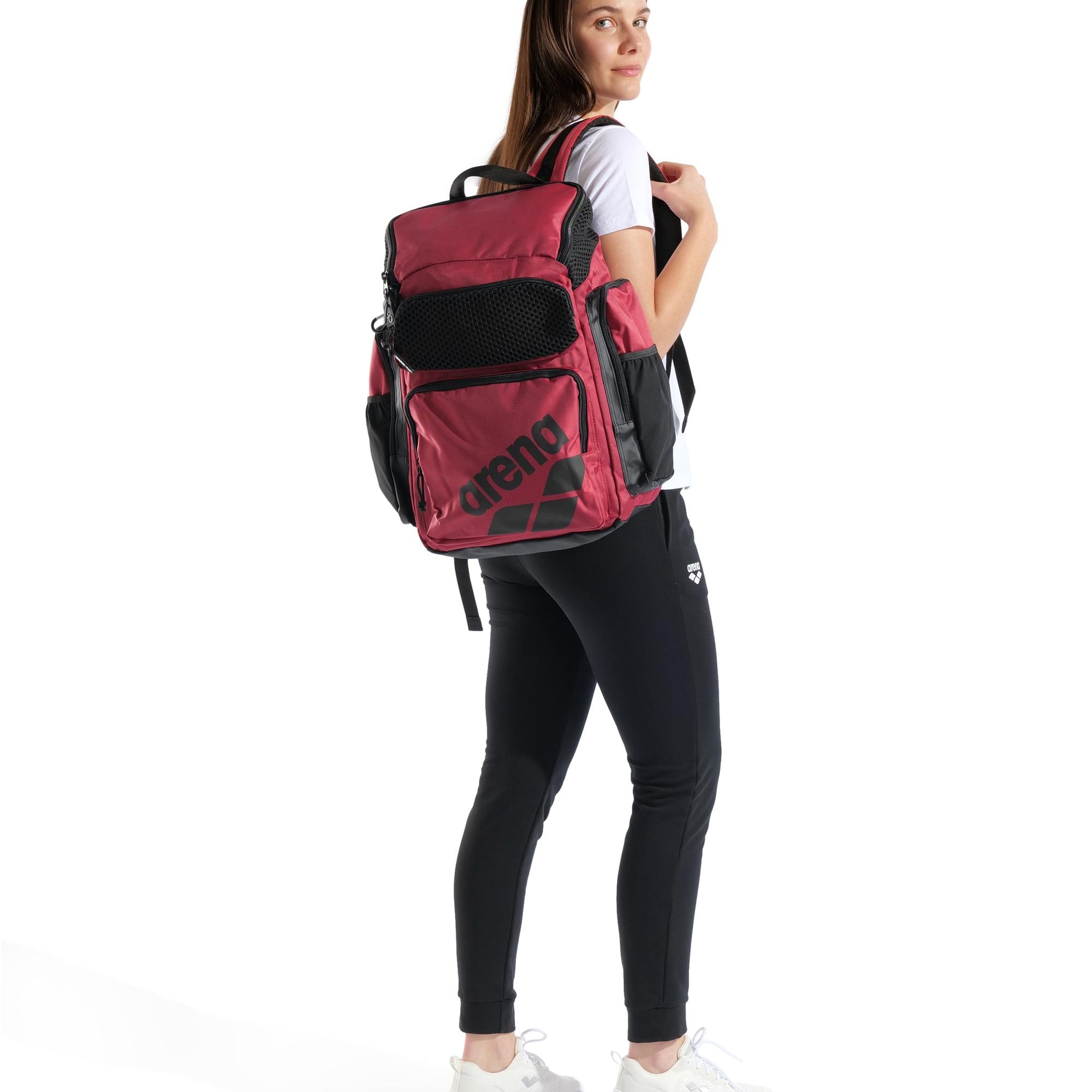 Arena - Mochila para deporte y natación One Go 45L Arena.