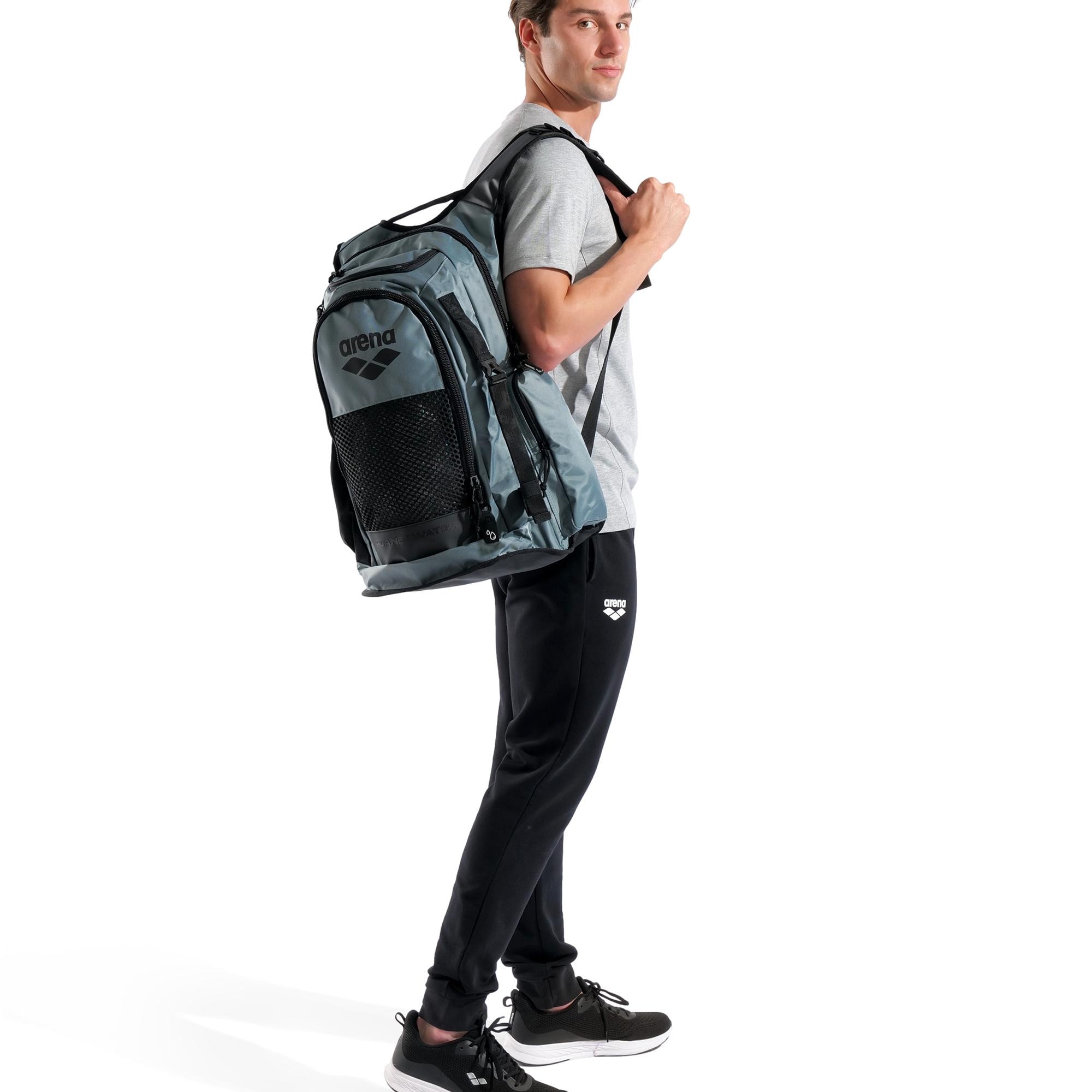 Arena - Mochila para deporte y natación All Set 45L Arena.