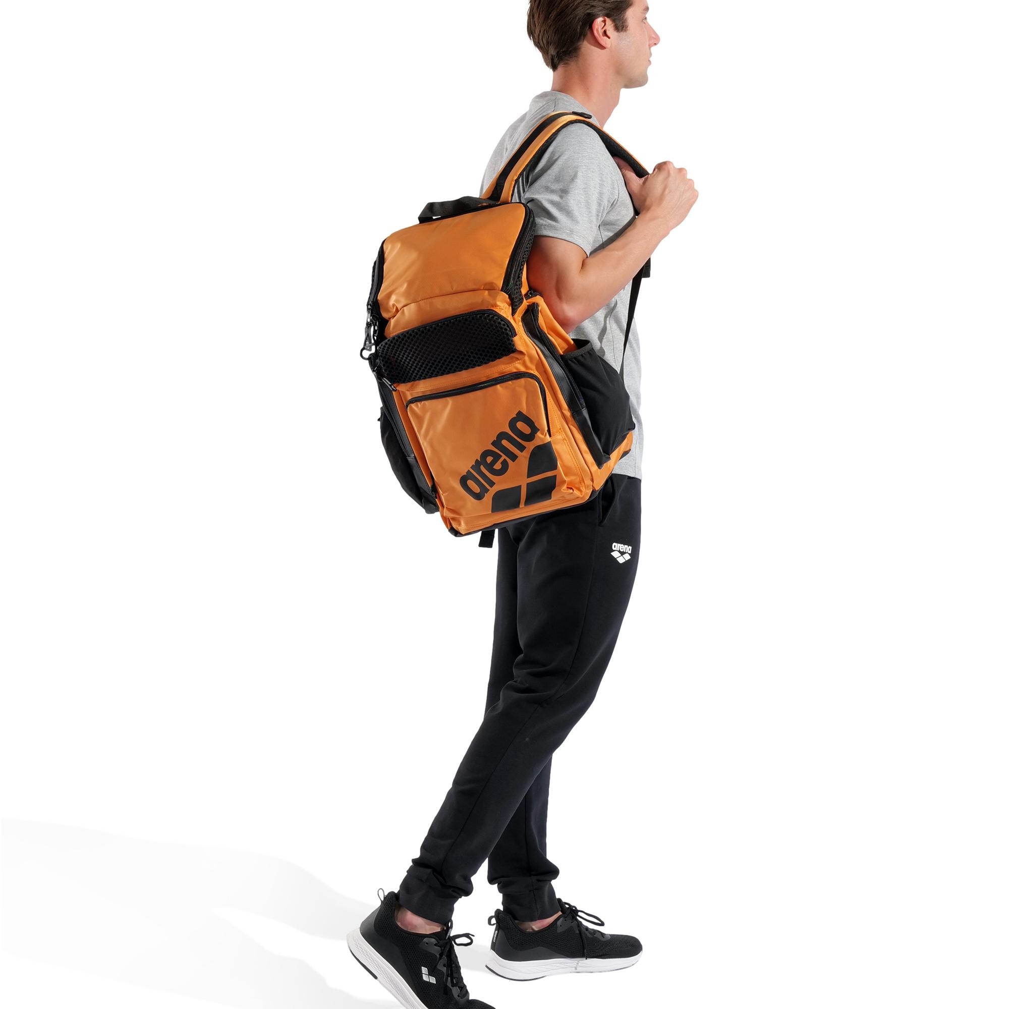 Arena - Mochila para deporte y natación One Go 45L Arena.