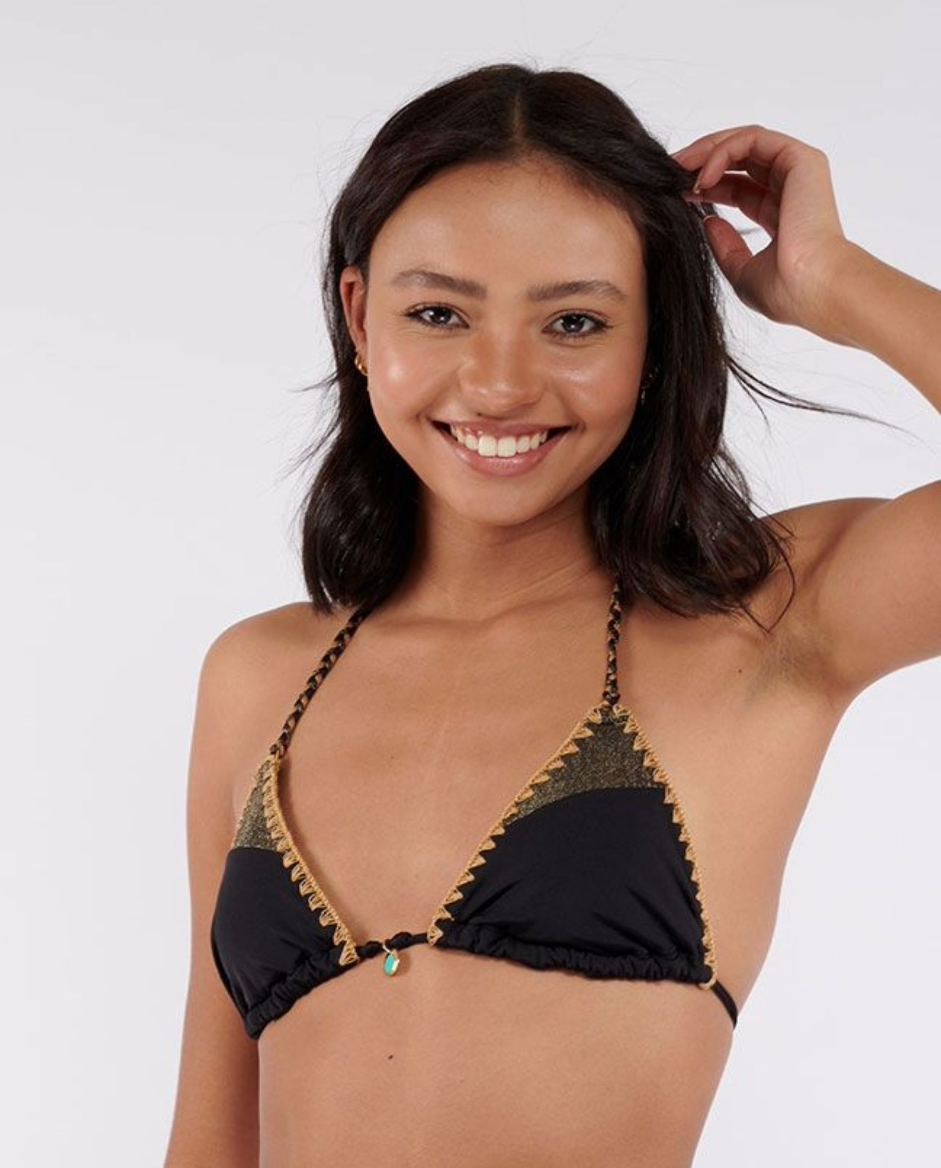 Banana Moon Couture - Top de bikini nazca triangulo tejido brillante con detalles dorados.