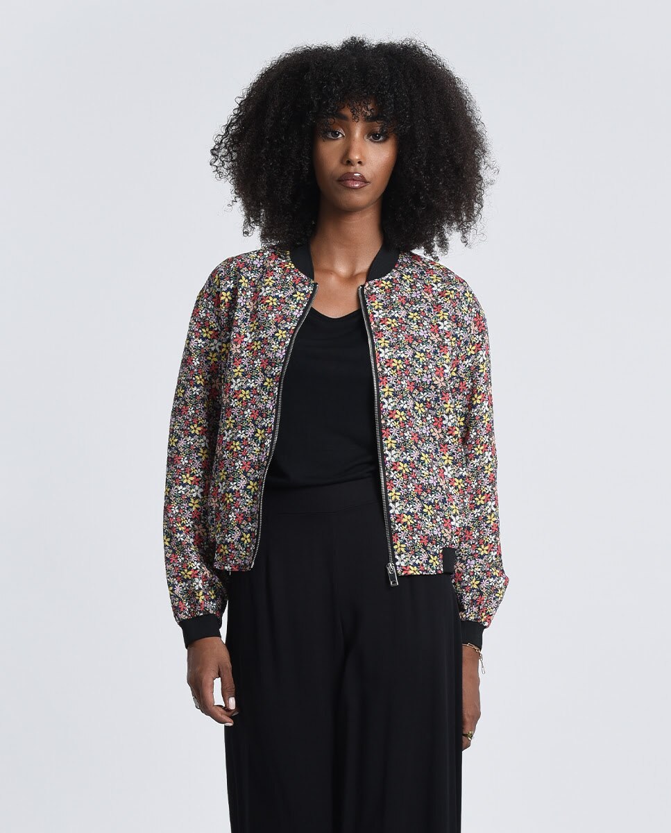 Cazadora de mujer estilo bomber estampada · Molly Bracken