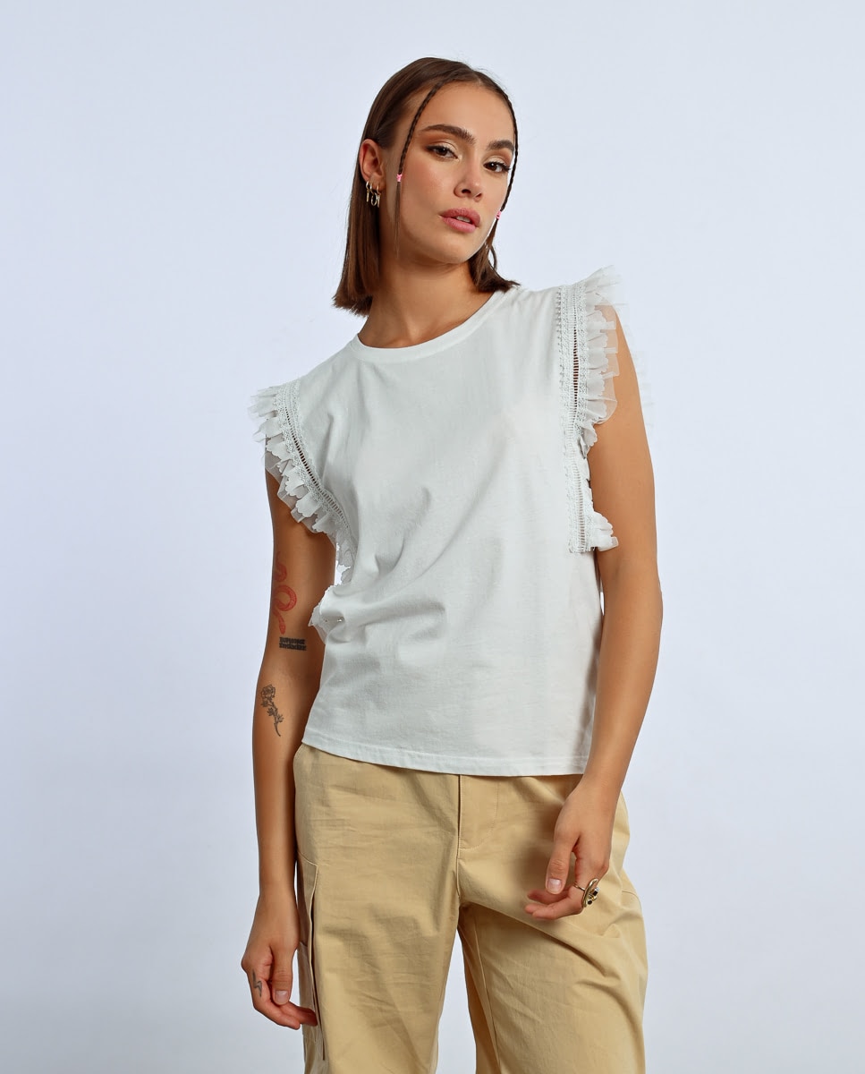 Lili Sidonio - Camiseta de mujer de manga corta detalle volantes.