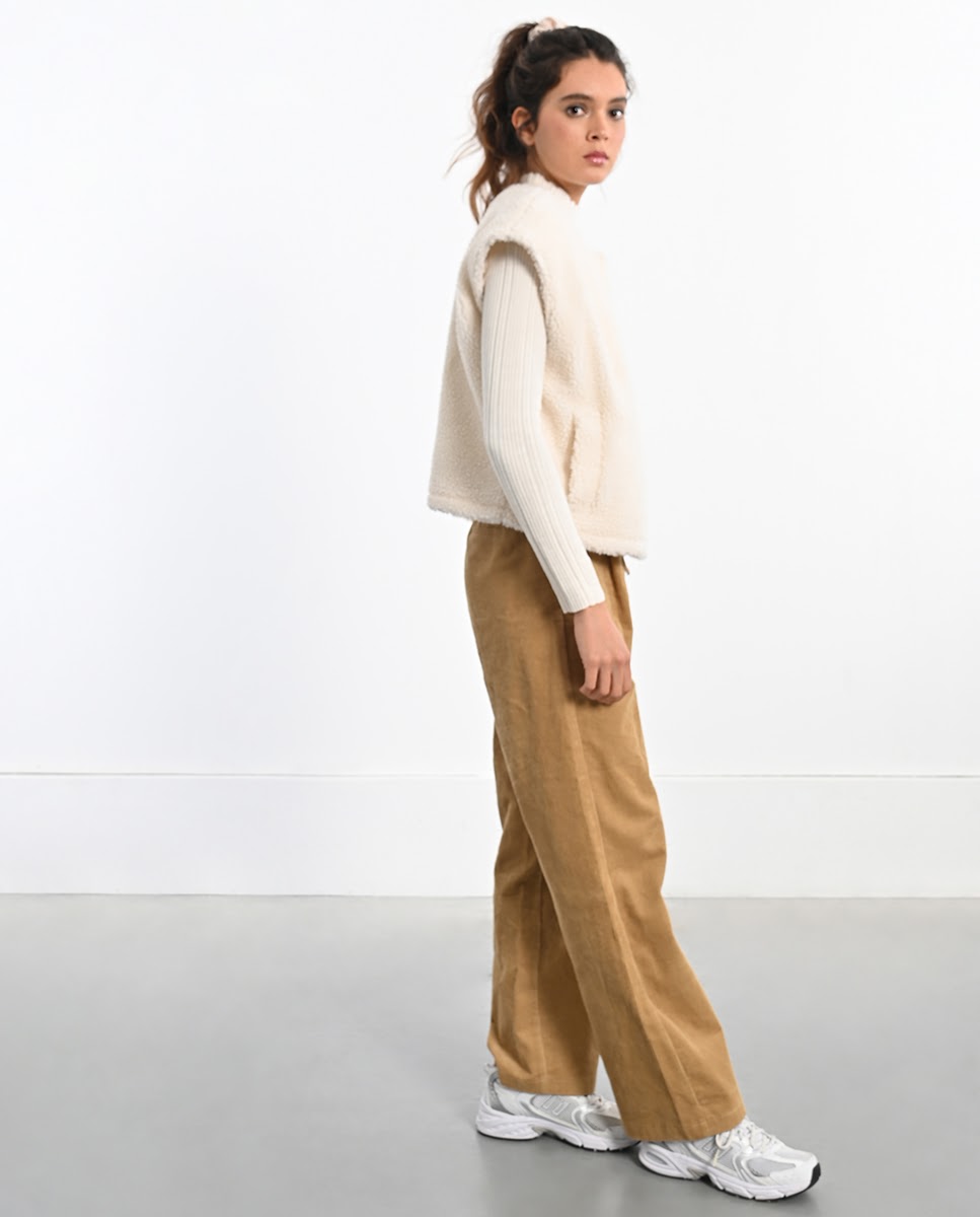 Chaleco de mujer de manga mariposa en tejido de borreguito - Lili Sidonio - Beige Beige-3