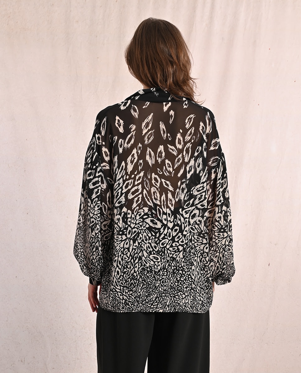 Imagen 2 de Blusa de mujer de manga abullonada con estampado y lazada - Molly Bracken - Negro / Blanco Negro / Blanco