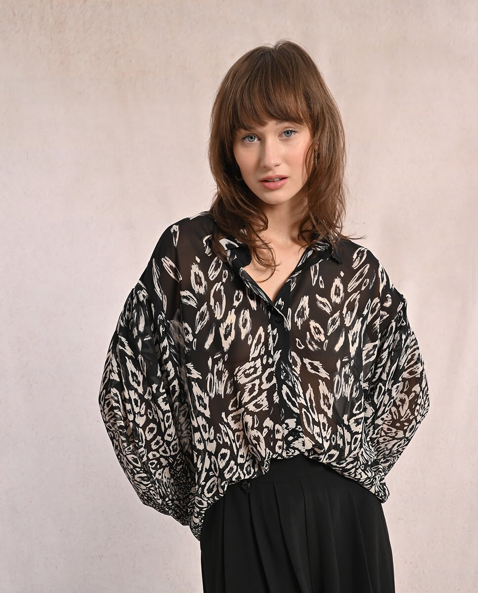 Imagen 4 de Blusa de mujer de manga abullonada con estampado y lazada - Molly Bracken - Negro / Blanco Negro / Blanco
