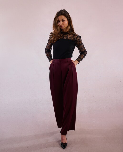 Imagen 0 de Pantalón de mujer largo perneras anchas
