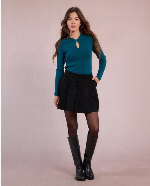 Imagen 0 de Falda corta con pliegues