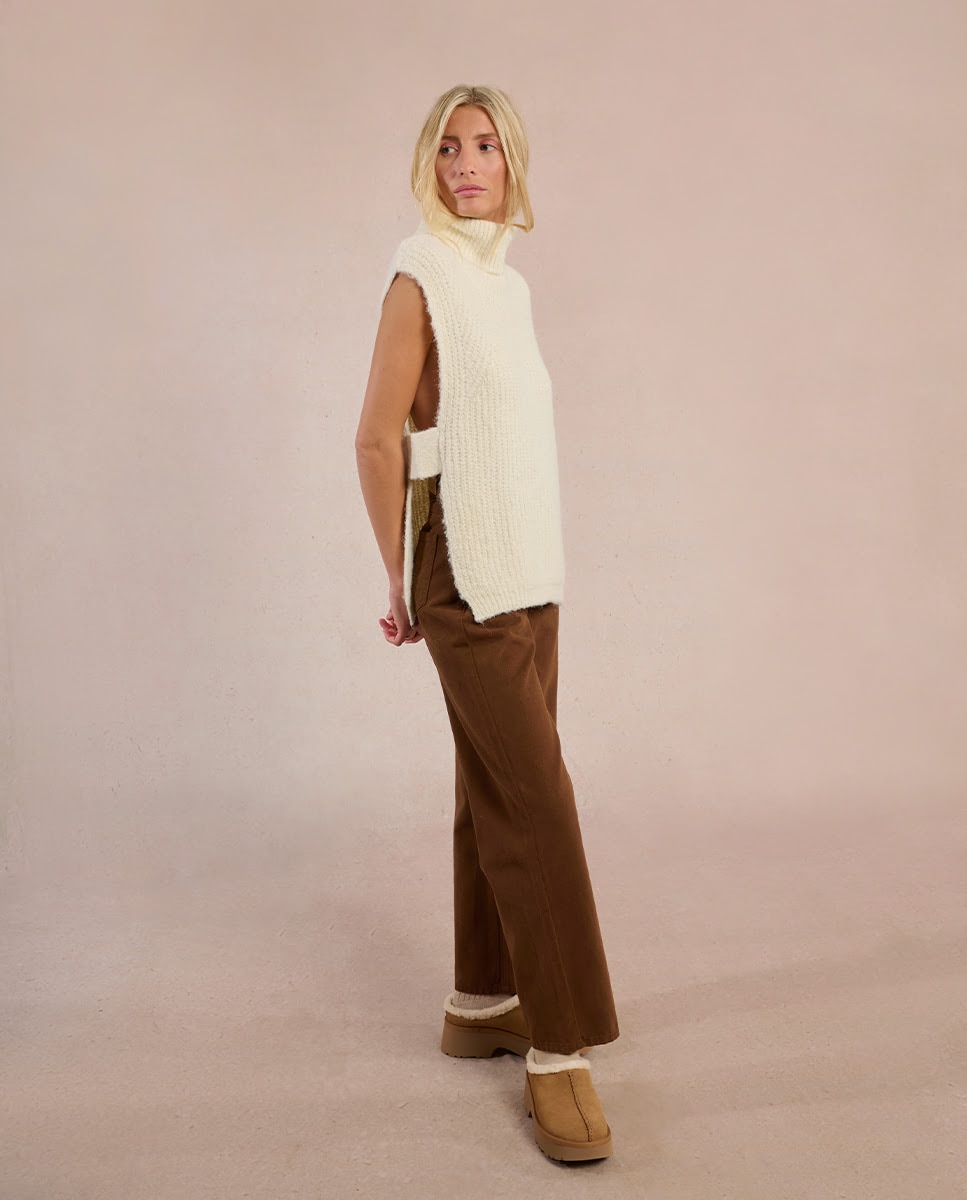 Jersey de mujer sin manga con aberturas - Molly Bracken - Crema Crema-3