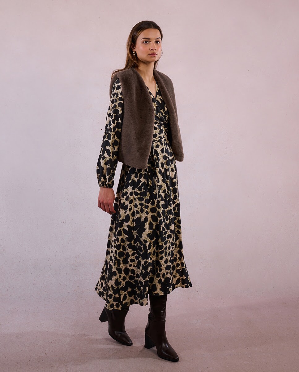 Peluche Corto Chaleco Peluche Outfit Vestido Outfit Con Chaleco De