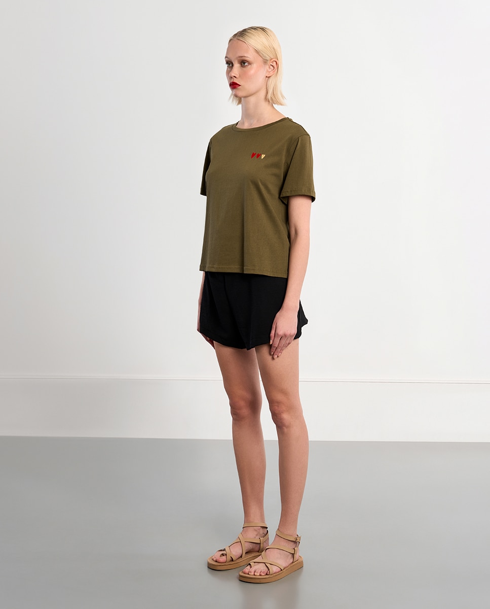 Camiseta de mujer de manga corta detalle corazones - Lili Sidonio - Kaki Kaki-1