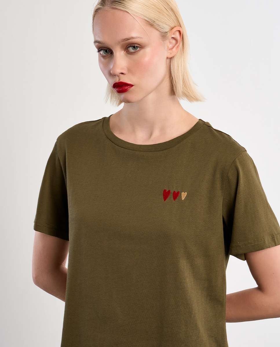 Camiseta de mujer de manga corta detalle corazones - Lili Sidonio - Kaki Kaki-5