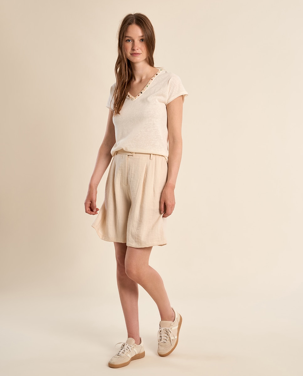 Camiseta de mujer de manga corta detalle abalorios - Molly Bracken - Crudo Crudo-1