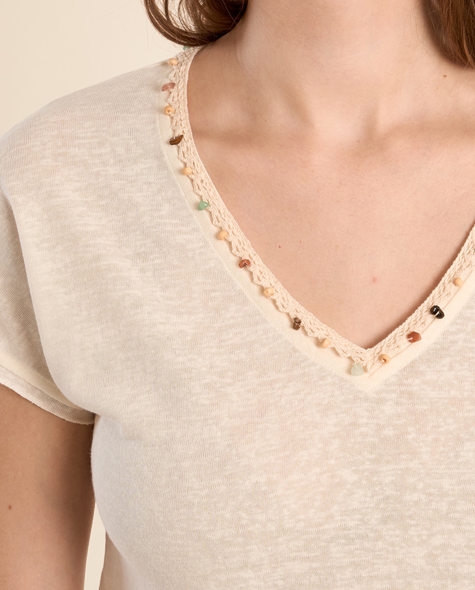 Camiseta de mujer de manga corta detalle abalorios - Molly Bracken - Crudo Crudo-5
