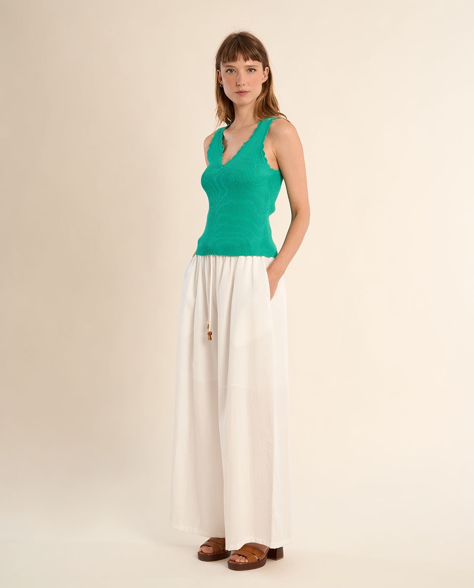 Top de mujer sin manga detalle en el escote - Molly Bracken - Blanco Verde Agua-1