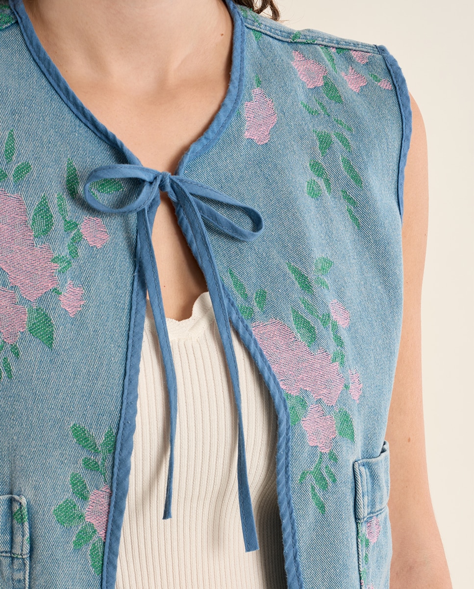 Chaleco de mujer corto con estampado y lazada - Molly Bracken - Azul claro Azul claro-4