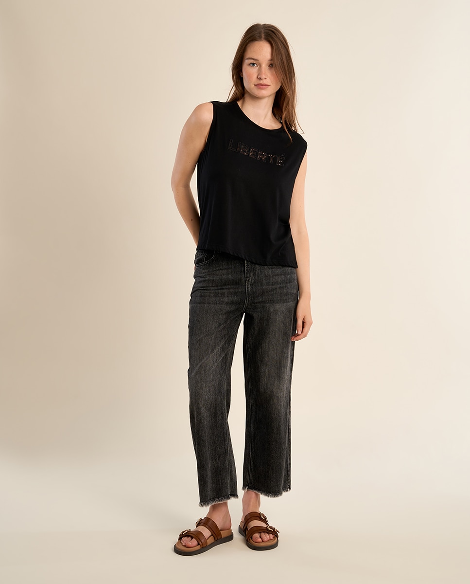 Molly Bracken - Camiseta de mujer de manga sisa detalle de texto.