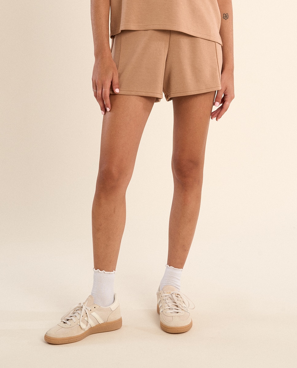Short de mujer corto, de chandal - Molly Bracken - Camel Camel-1