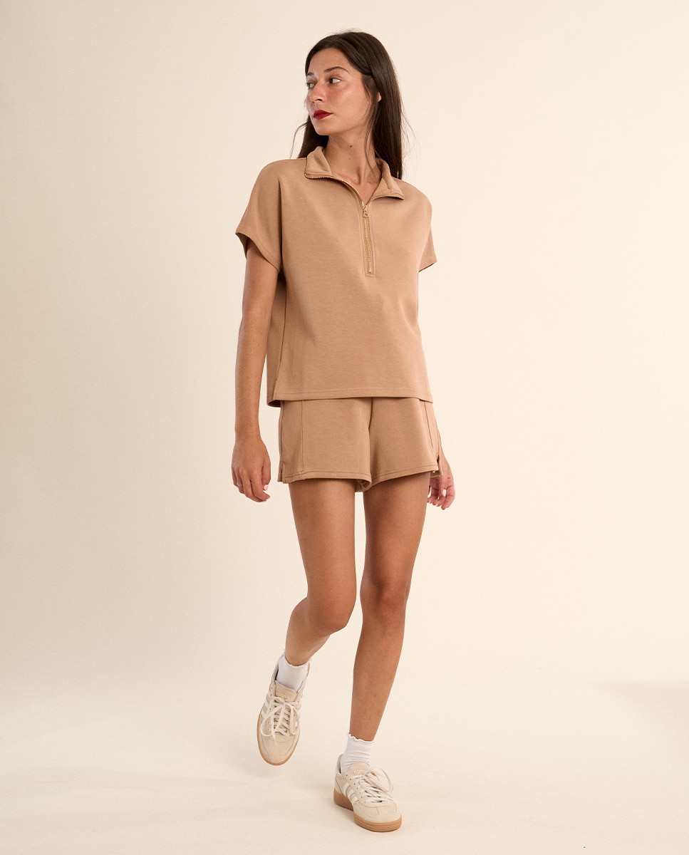 Top de mujer de manga corta, con estampado - Molly Bracken - Camel Camel-3