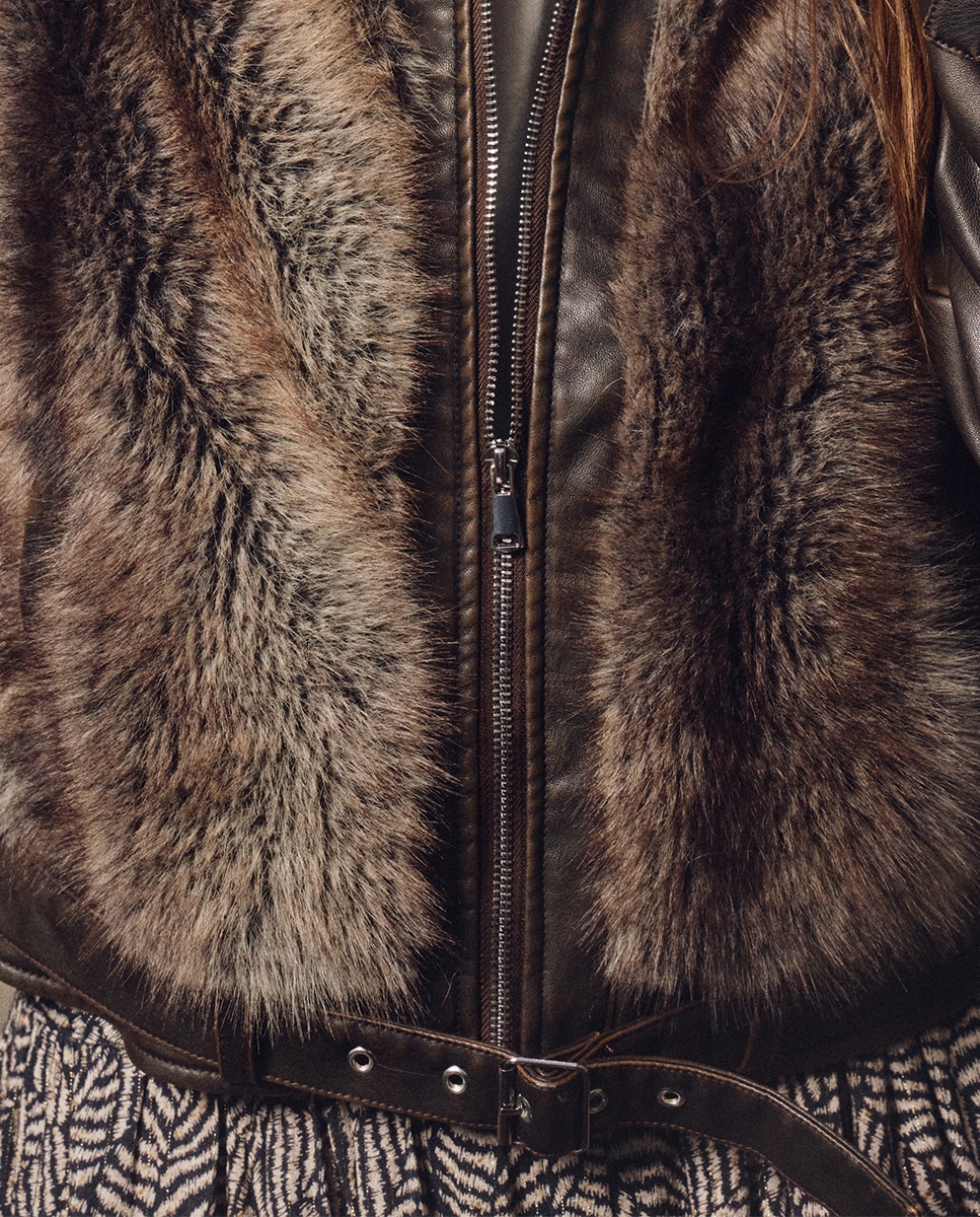 Chaqueta de mujer motera detalle peluche - Molly Bracken - Marrón chocolate Marrón chocolate-5