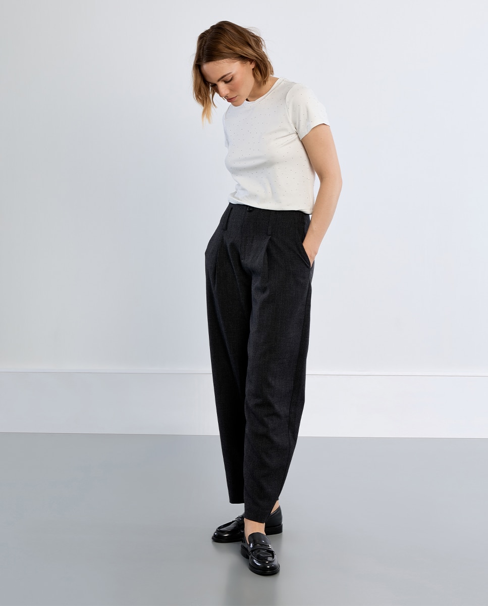 Pantalón de mujer largo tipo cullote detalle pliegues - Lili Sidonio - Negro Negro-2