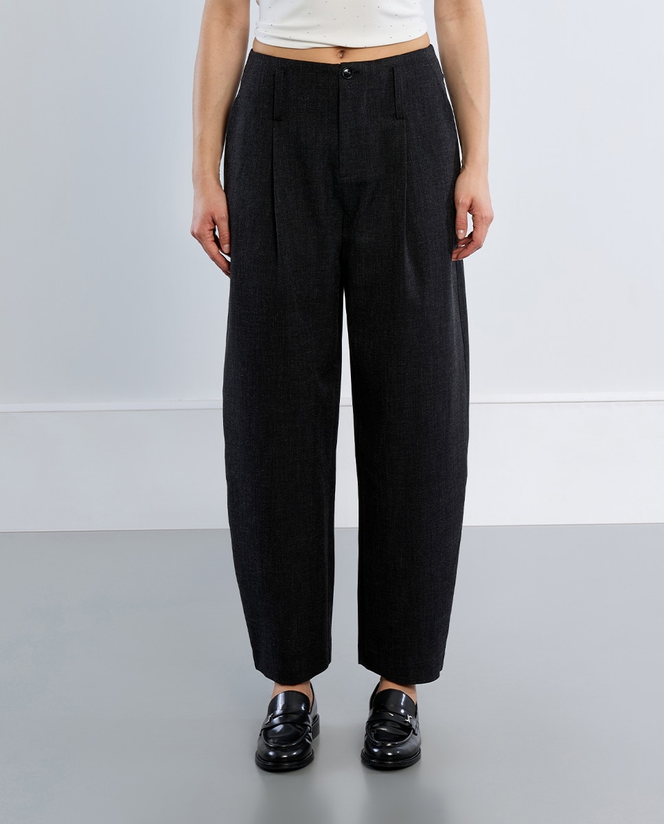 Pantalón de mujer largo tipo cullote detalle pliegues - Lili Sidonio - Negro Negro-3