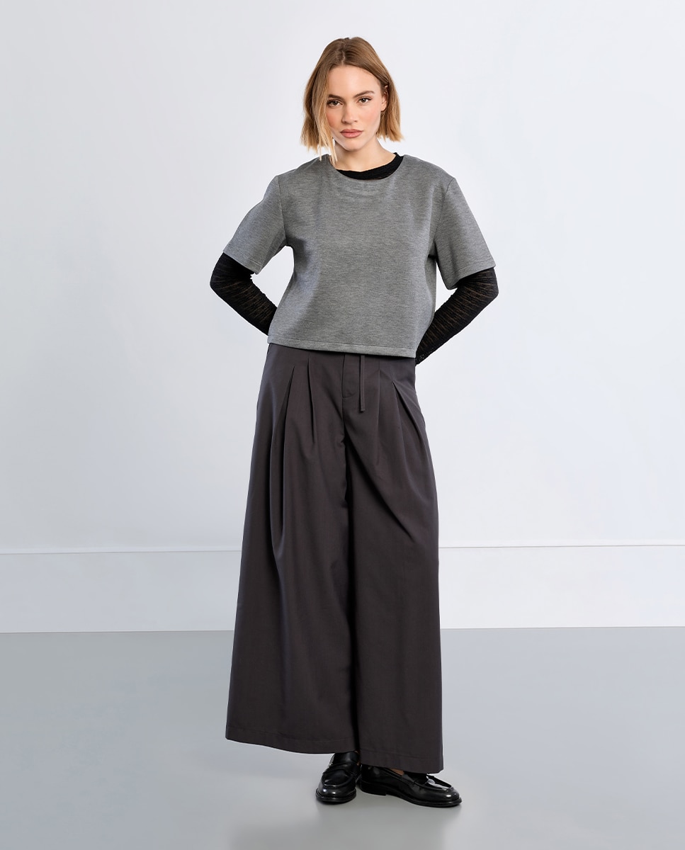 Pantalón de mujer largo tipo cullote detalle pliegues - Lili Sidonio - Gris Gris-1
