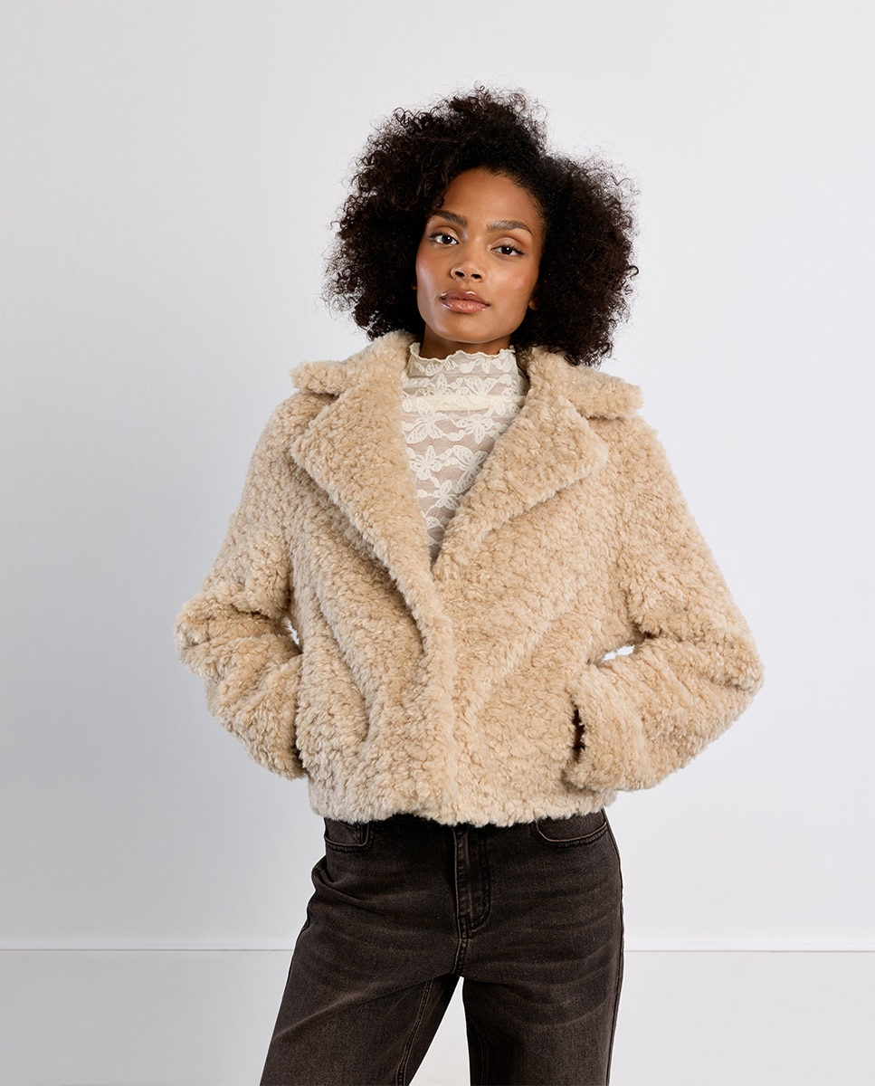 Chaqueta de mujer de borrego con cuello y solapa - Lili Sidonio - Beige Beige-3