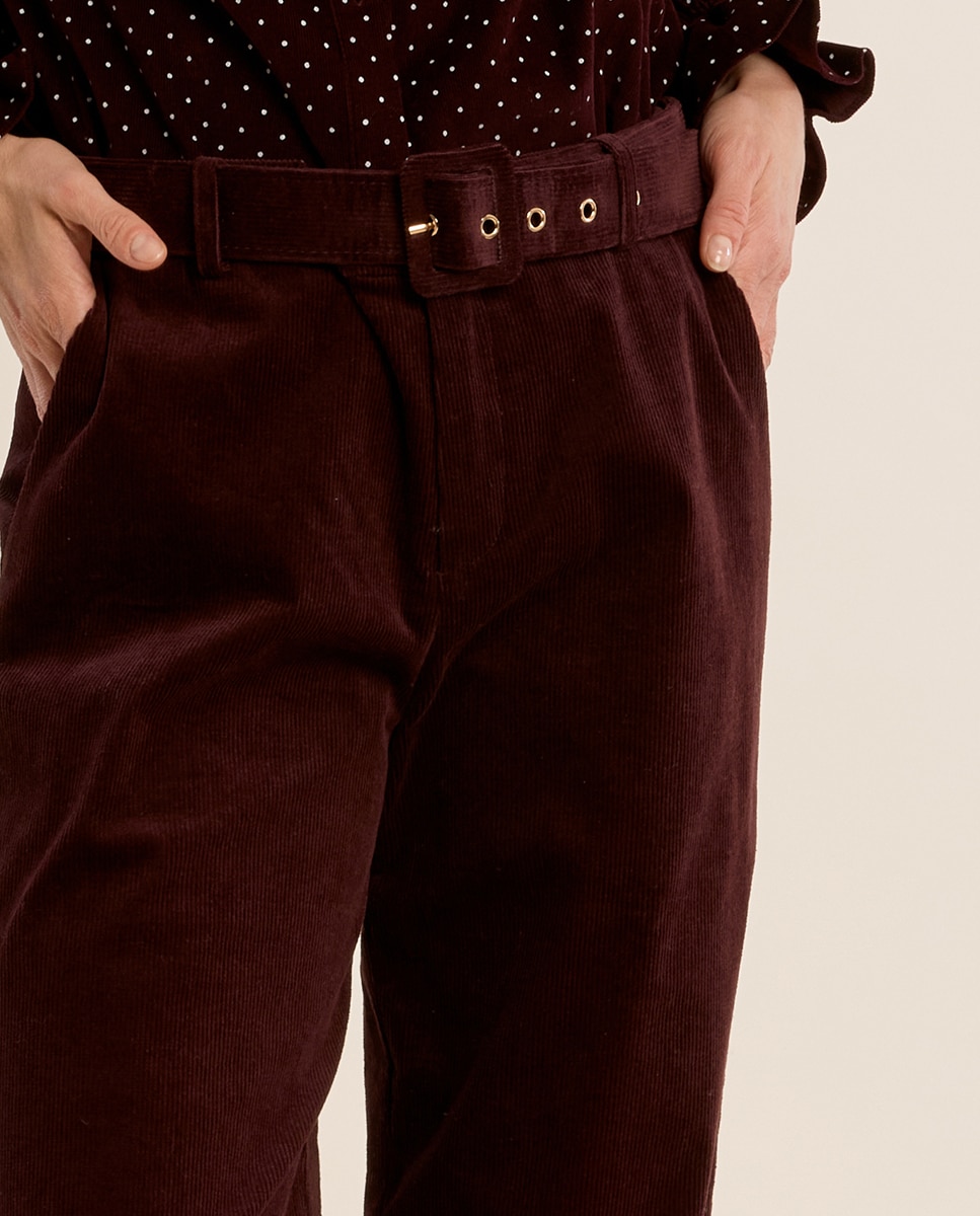 Pantalón de mujer largo detalle pliegues - Molly Bracken - Burdeos Burdeos-5