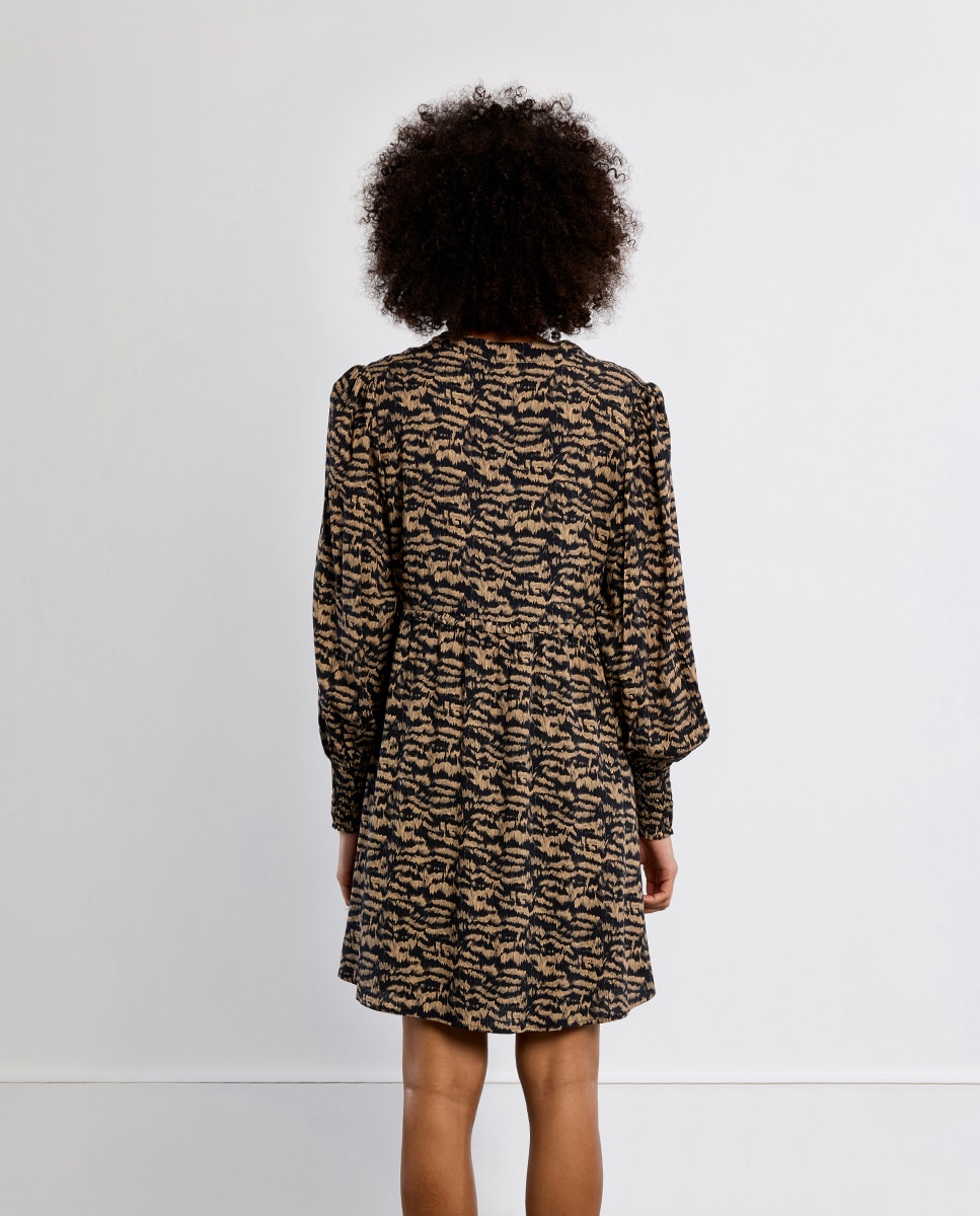 Vestido corto de manga larga con estampado - Lili Sidonio - Negro Negro-4