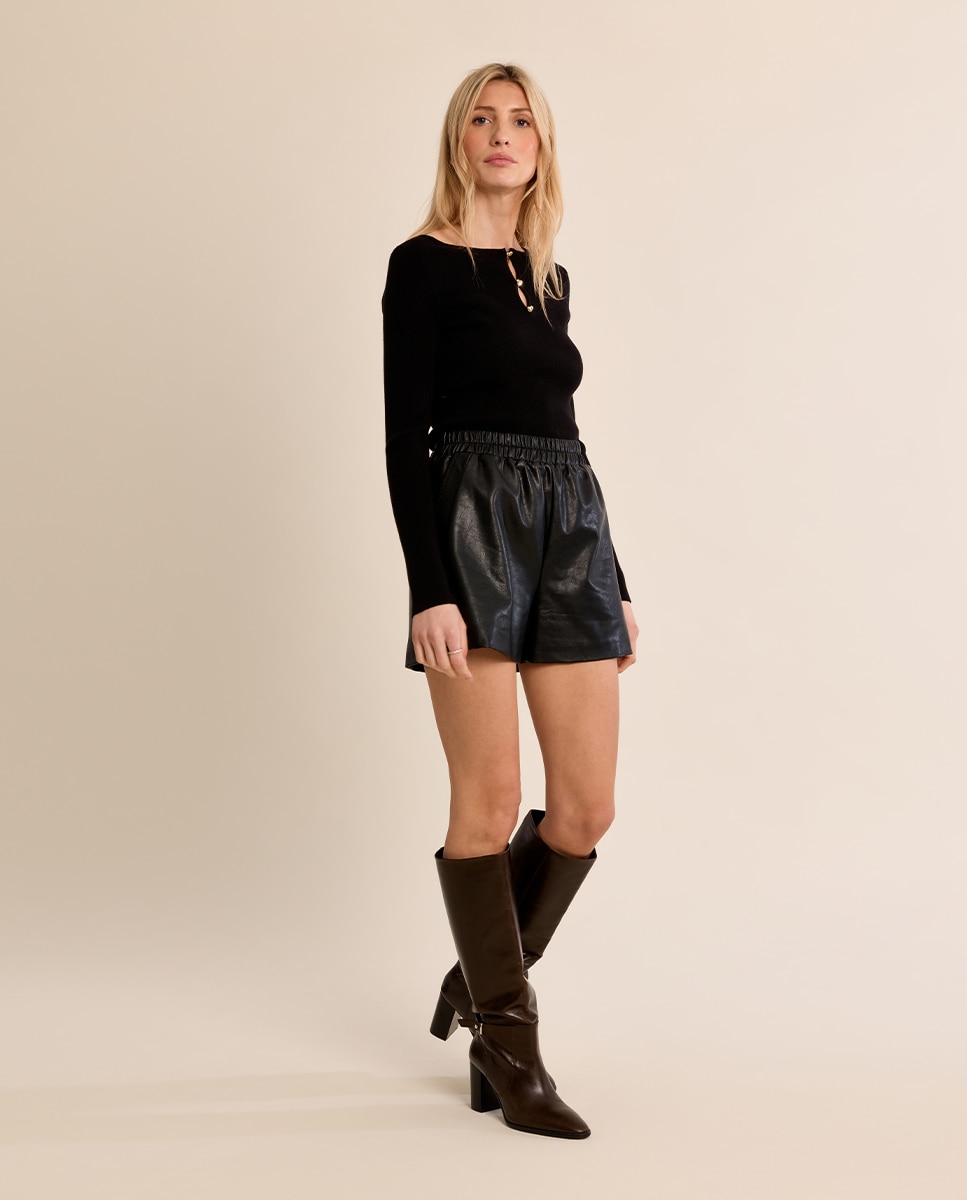 Short de mujer corto efecto cuero - Molly Bracken - Negro Negro-1