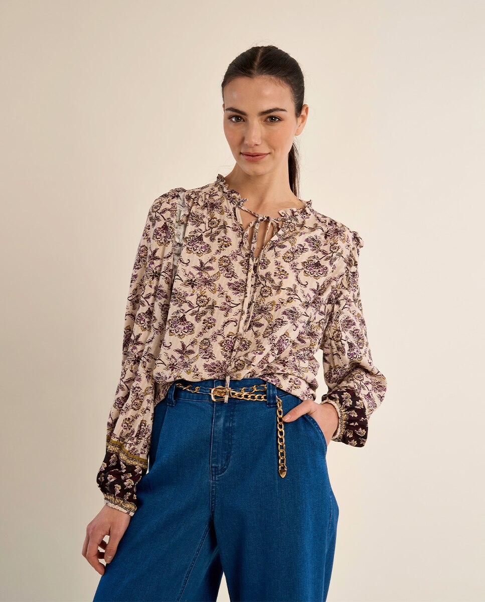 Blusa de mujer de manga larga con lazada y estampado - Molly Bracken - Crudo Crudo-3
