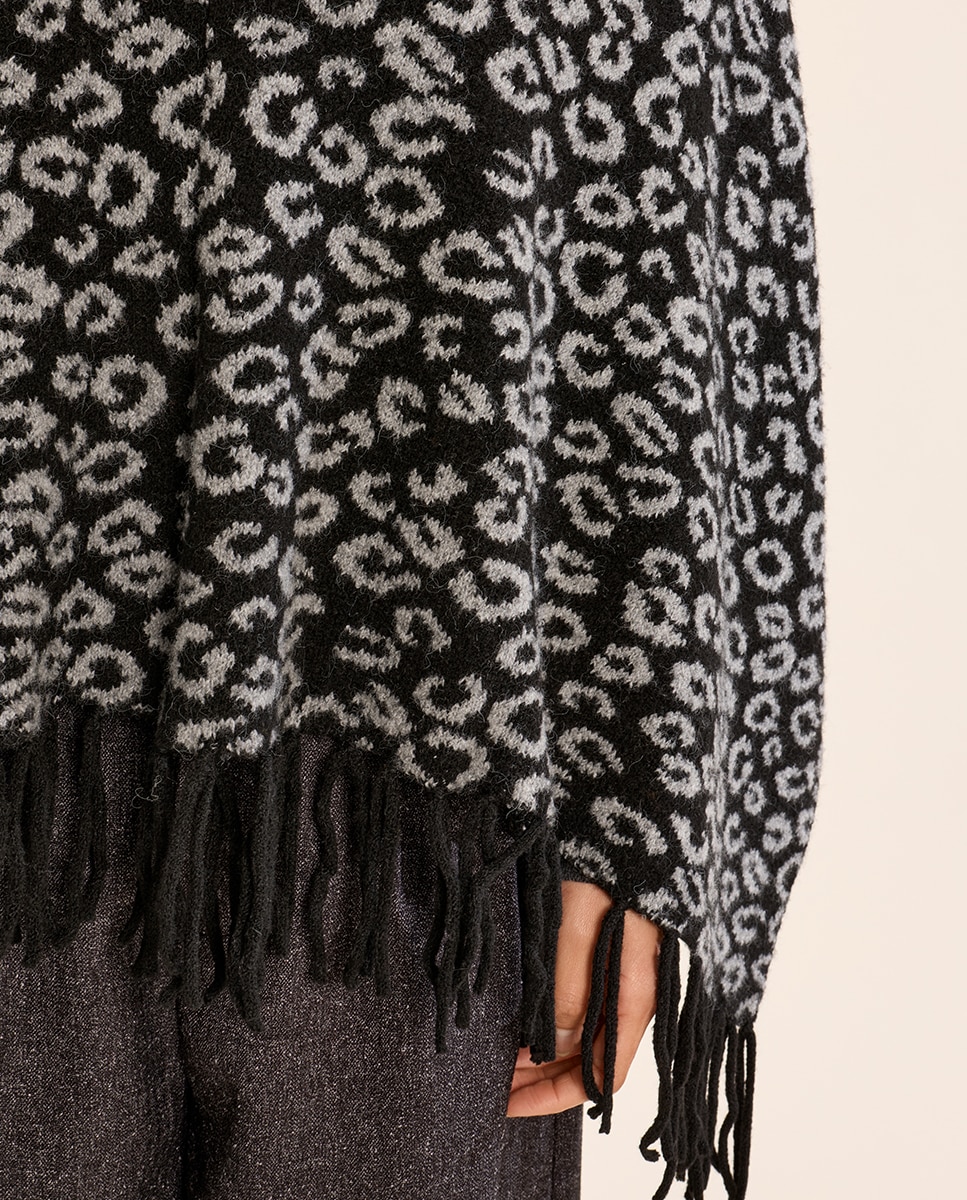 Poncho de mujer con estampado y flecos - Molly Bracken - Negro Negro-5