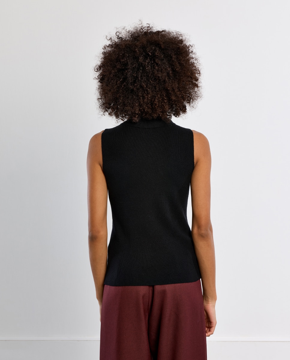 Top de mujer de manga sisa y cuello alto - Lili Sidonio - Negro Negro-4