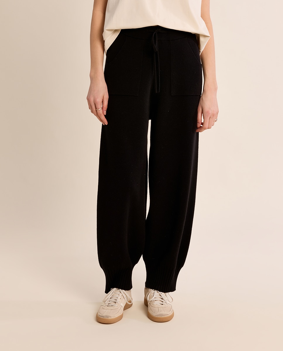 Pantalón de mujer largo de chándal con lazada - Molly Bracken - Negro Negro-2