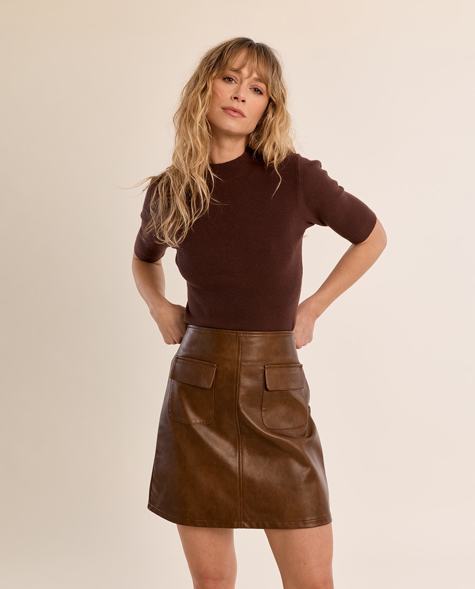 Jersey de mujer de manga corta ajustado - Molly Bracken - Marrón chocolate Marrón chocolate-3