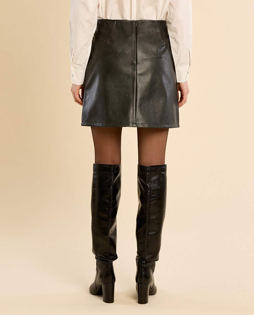 Falda corta efecto cuero - Molly Bracken - Negro Negro-4