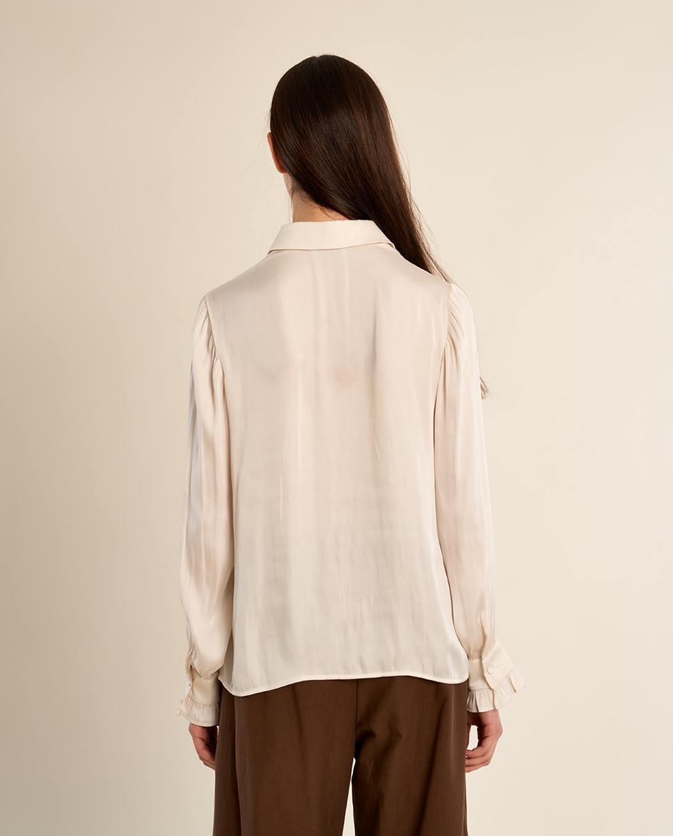 Imagen 4 de Camisa de mujer de manga larga satinada - Molly Bracken - Crudo Crudo