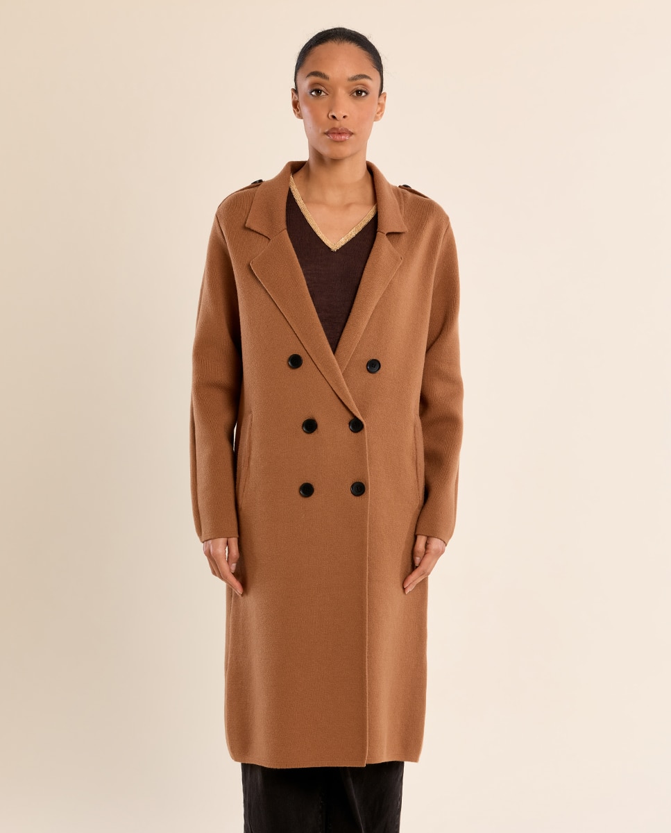 Abrigo de mujer largo con cuello y solapa - Molly Bracken - Camel Camel-2